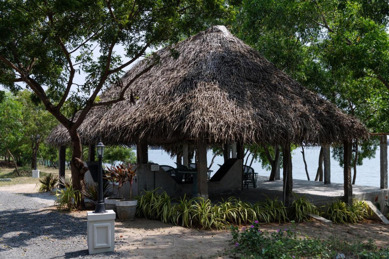 The Alampara Resort - Luxury Boutique Glamping & Water Sports Cheyūr 외부 사진